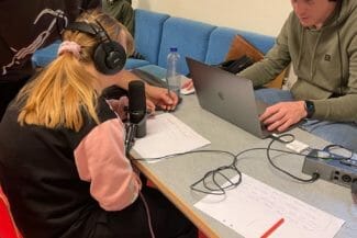 Elev sjunger i Åstorp