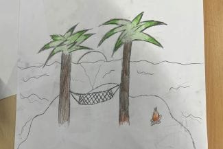 Teckning av två palmer på en strand